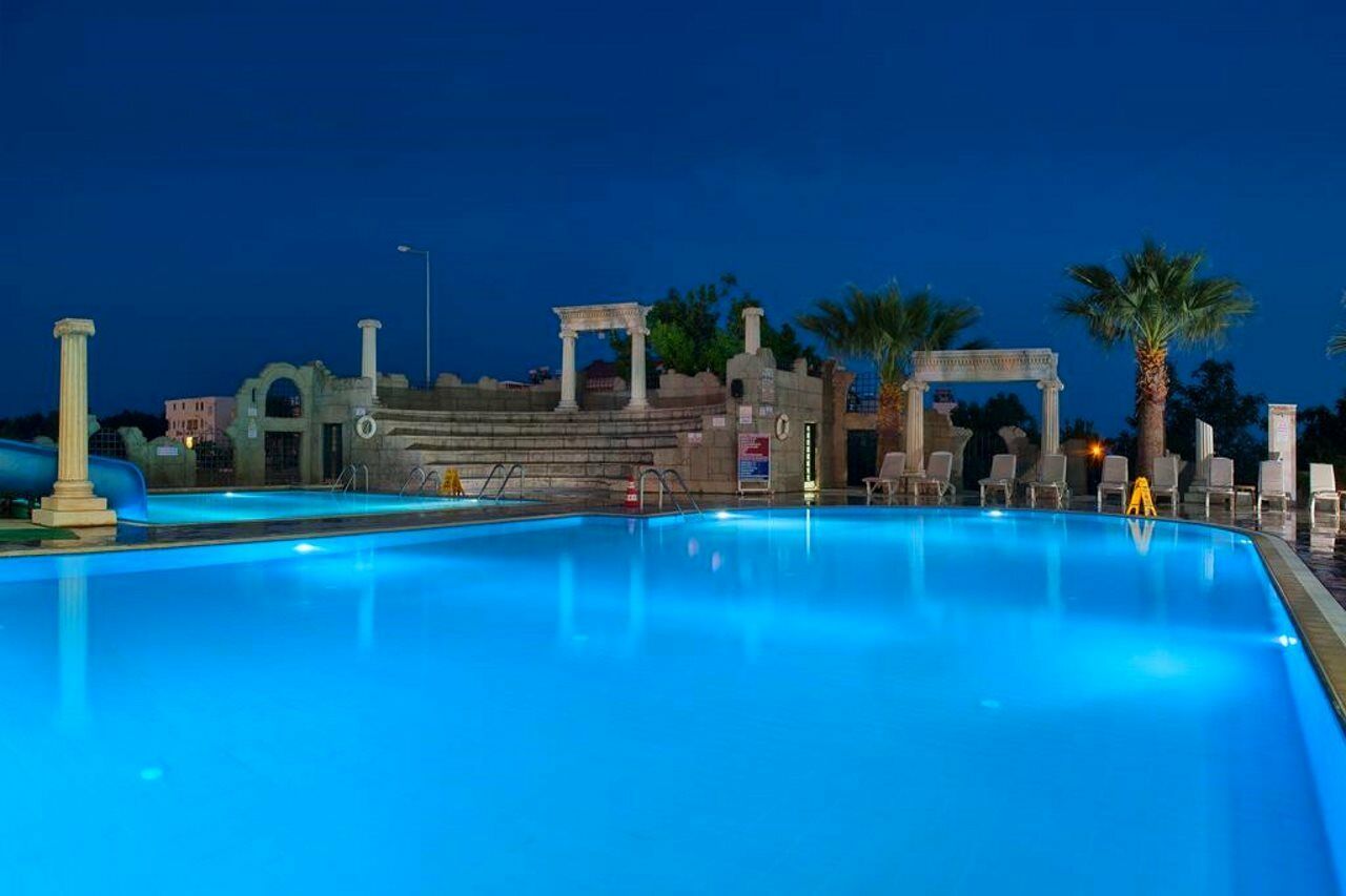 Esra Family Suite Hotel Altınkum 외부 사진